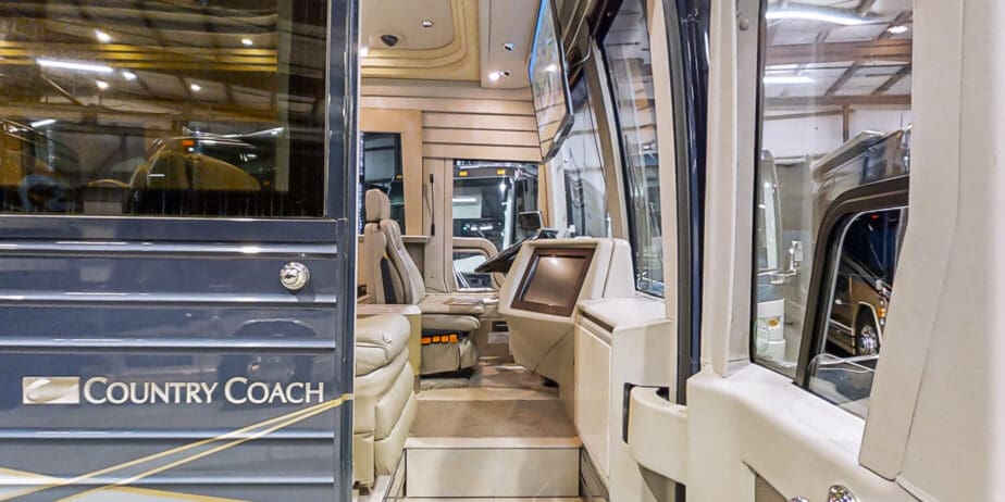 2004-Country-Coach-2