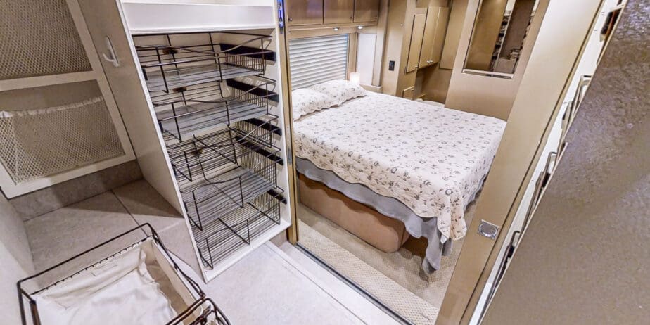 2004-Country-Coach-35