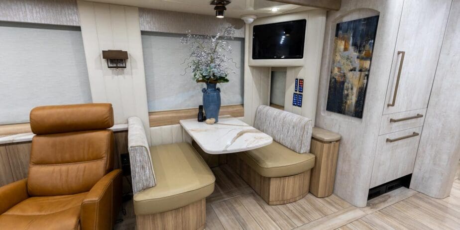 2507_Interior-08