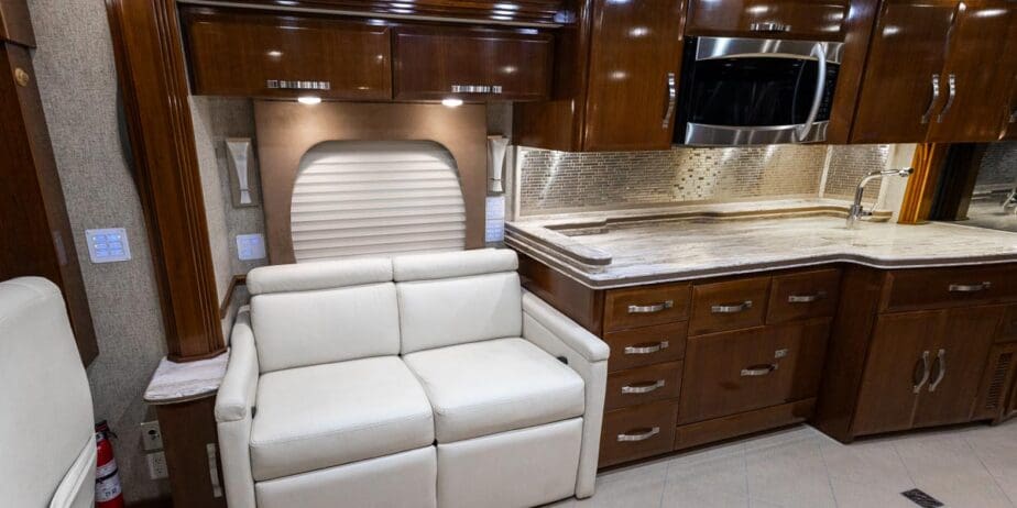 2524_Interior-05