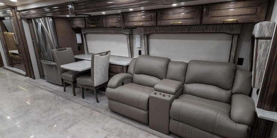 2572_Interior-03