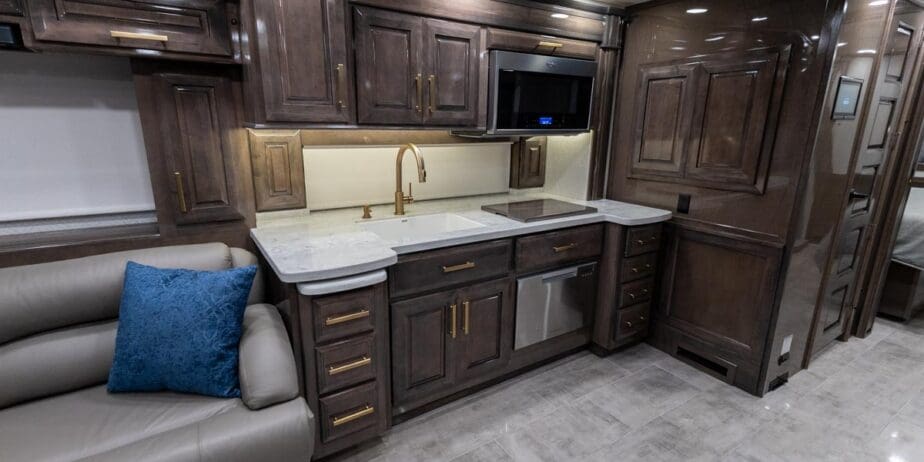2572_Interior-06