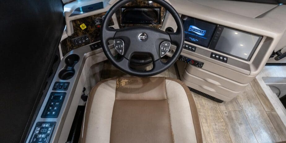 2574_Interior-01