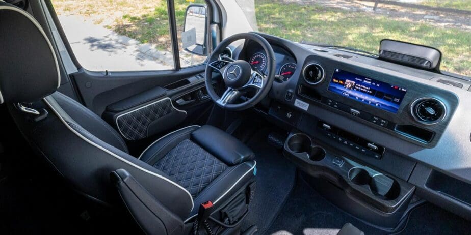 2578_Interior-2