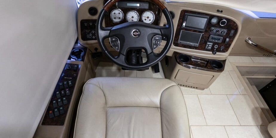 2595_Interior-01