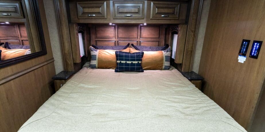 2595_Interior-13