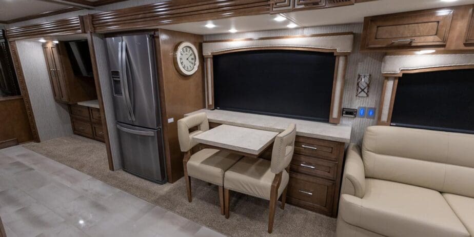 2600_Interior-04