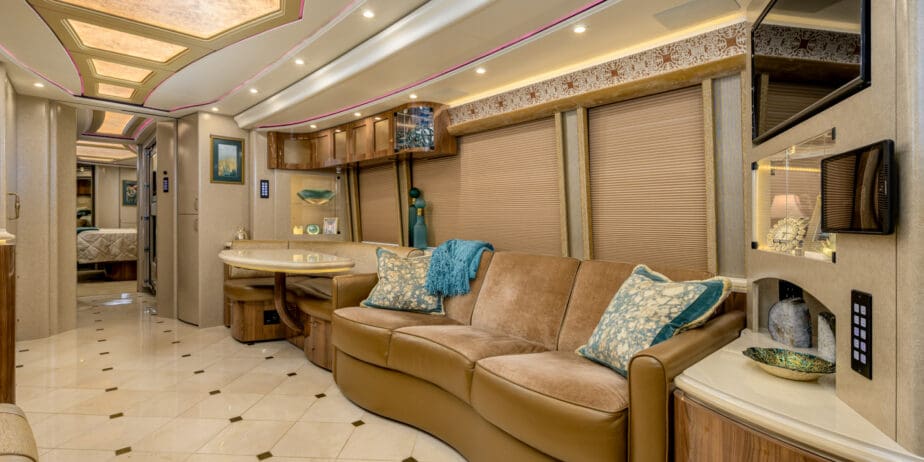 luxury-rv-marathon-coach-1288-003