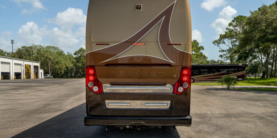 luxury-rv-marathon-coach-1288-031