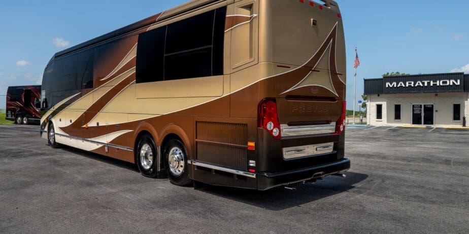 luxury-rv-marathon-coach-1288-032