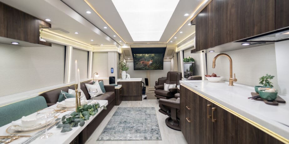 luxury-rv-marathon-coach-1408-024