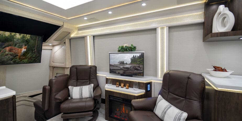 luxury-rv-marathon-coach-1408-030