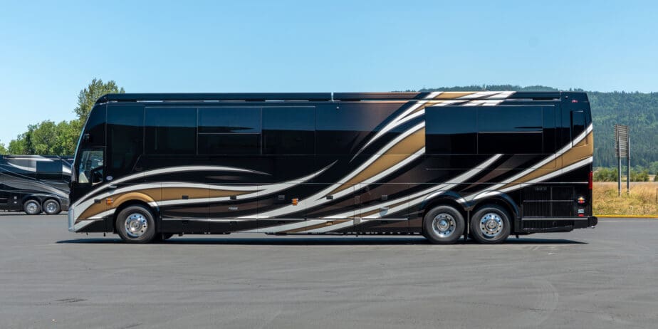 luxury-rv-marathon-coach-1408-085