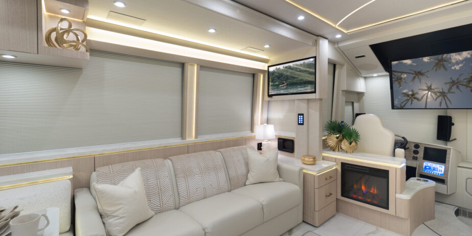 luxury-rv-marathon-coach-1406-028