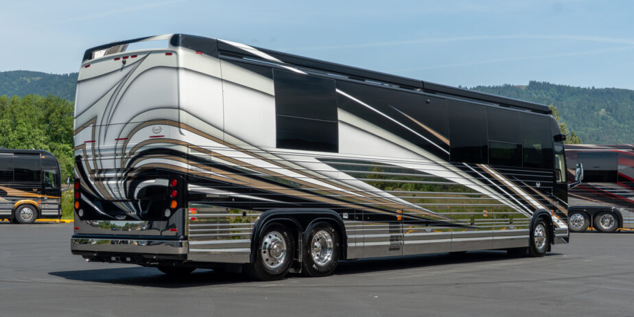 luxury-rv-marathon-coach-1406-075