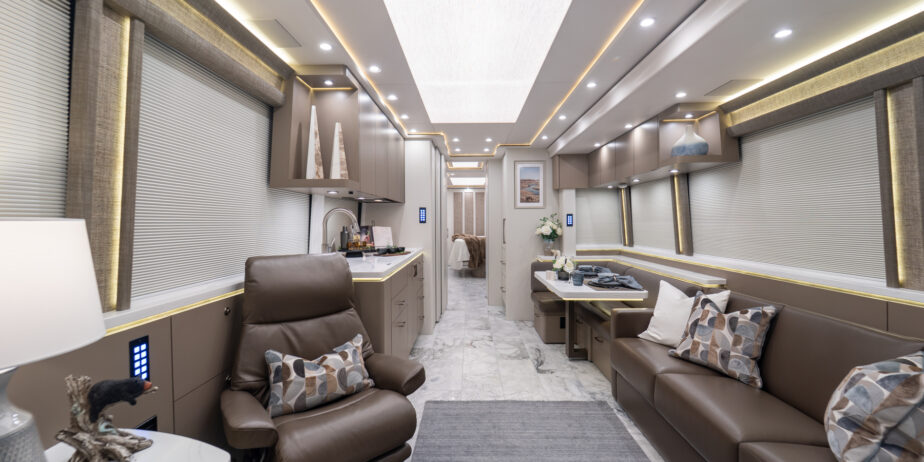 luxury-rv-marathon-coach-1412-001