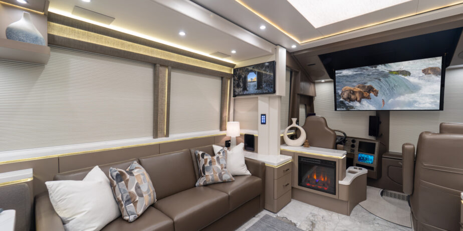 luxury-rv-marathon-coach-1412-029