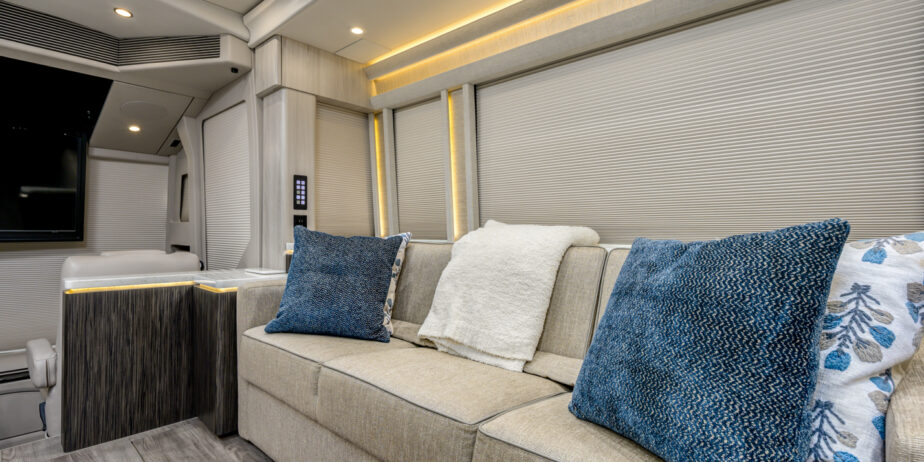 luxury-rv-marathon-coach-1339-005