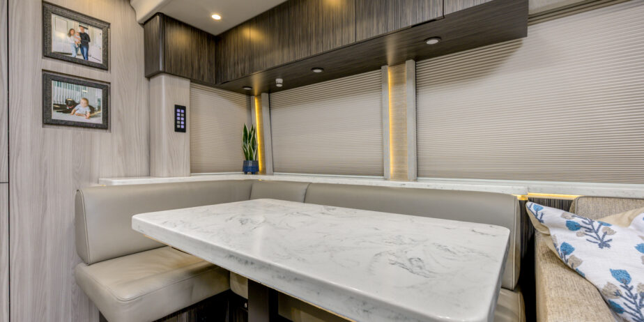 luxury-rv-marathon-coach-1339-009