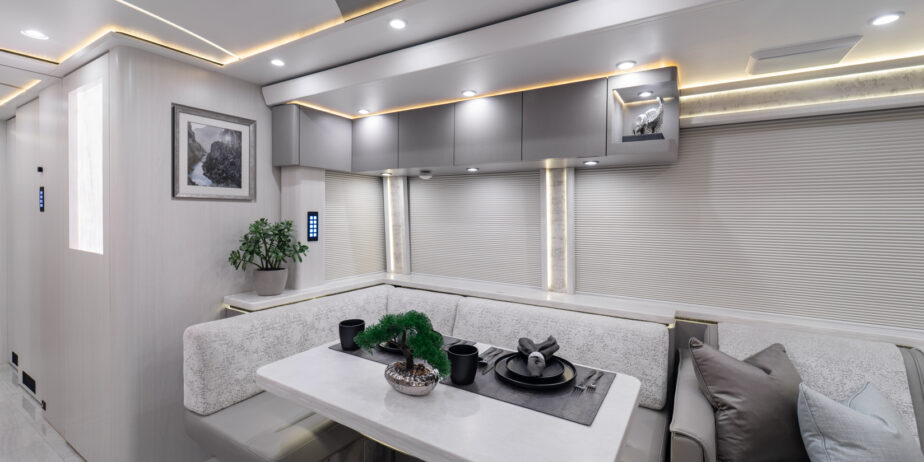 luxury-rv-marathon-coach-1414-006