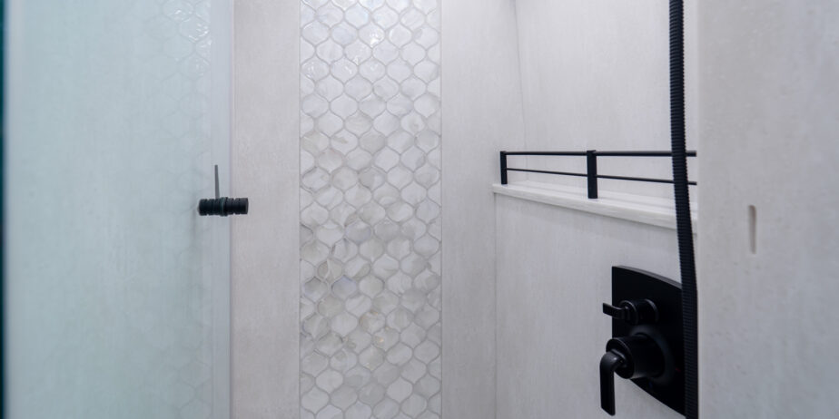 luxury-rv-marathon-coach-1414-012