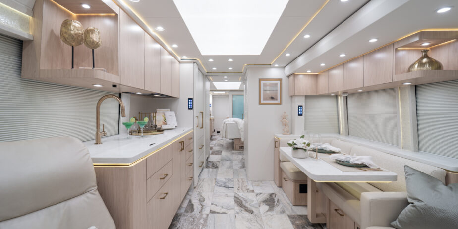 luxury-rv-marathon-coach-1415-005
