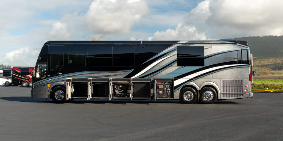 luxury-rv-marathon-coach-1415-093