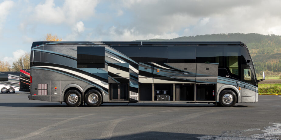 luxury-rv-marathon-coach-1415-099