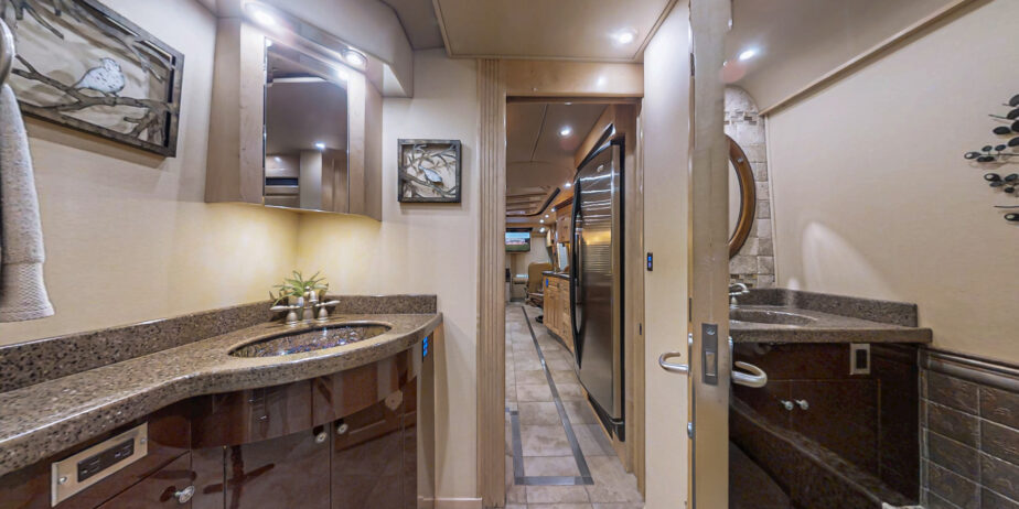 2006-Royale-11-25-18