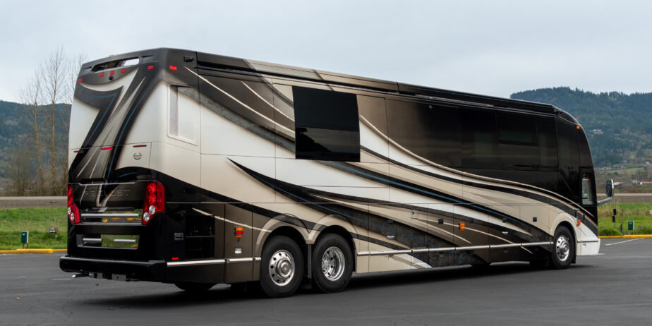 luxury-rv-marathon-coach-1341-067