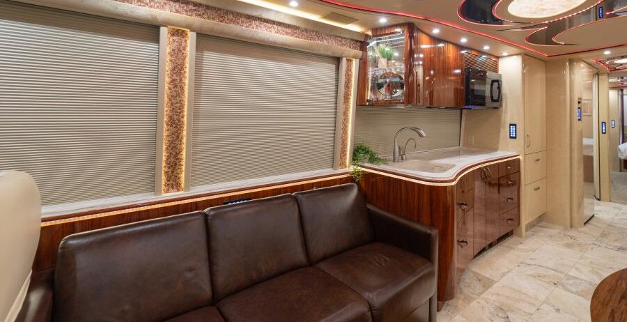 luxury-rv-marathon-coach-1225-002