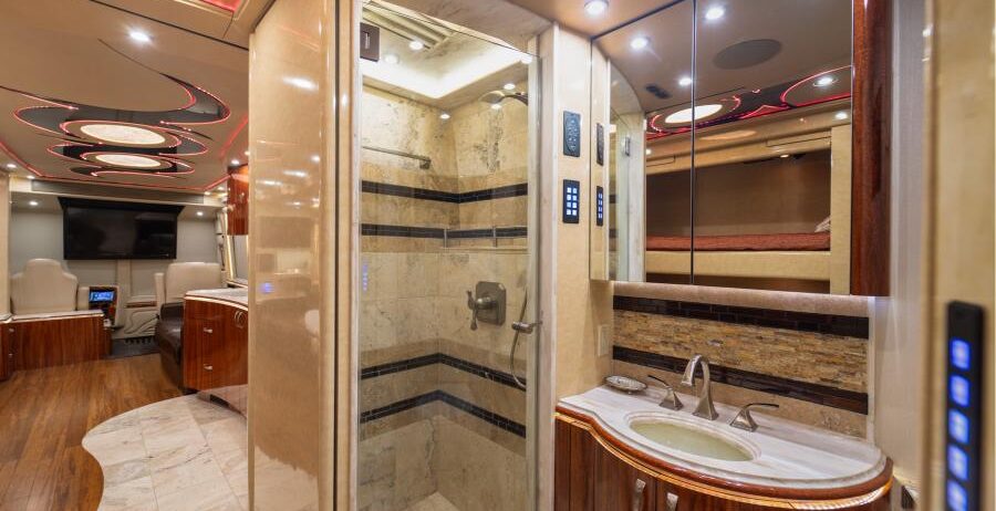 luxury-rv-marathon-coach-1225-009