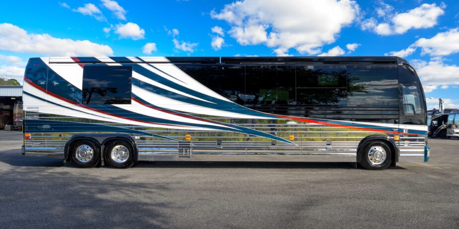 luxury-rv-marathon-coach-1334-031