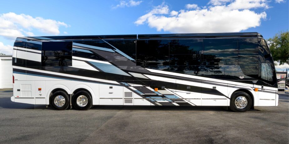 luxury-rv-marathon-coach-1375-033