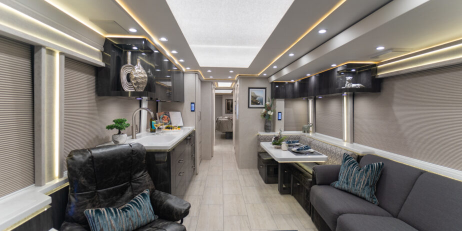 luxury-rv-marathon-coach-1401-005