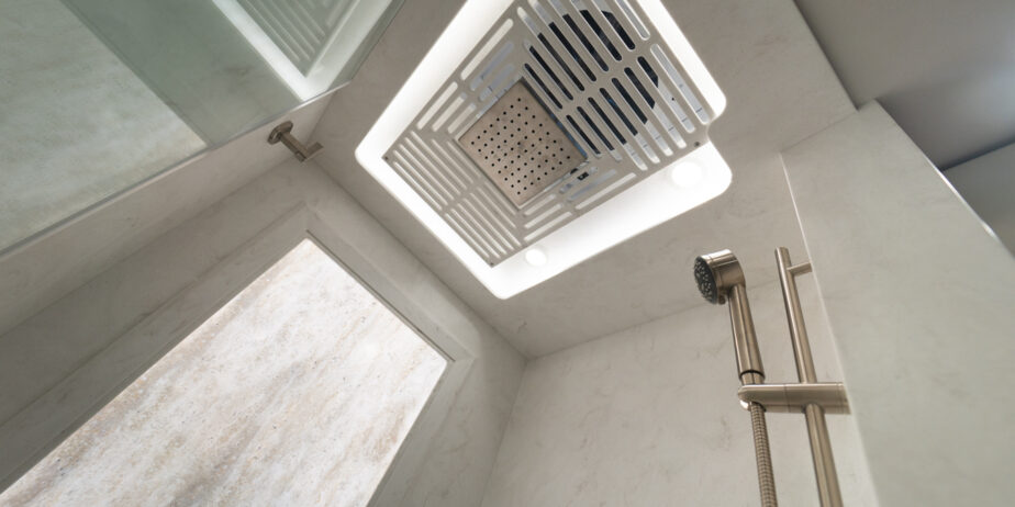 luxury-rv-marathon-coach-1401-016