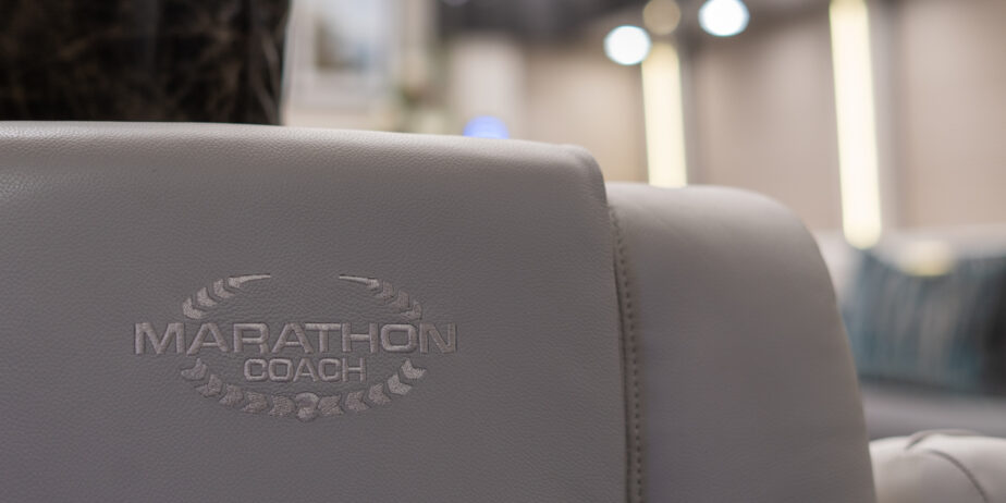 luxury-rv-marathon-coach-1401-032