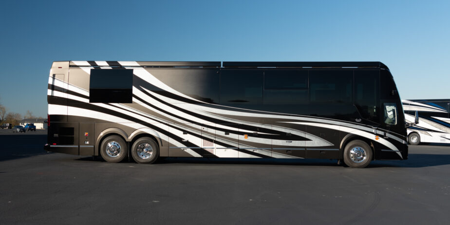 luxury-rv-marathon-coach-1401-058