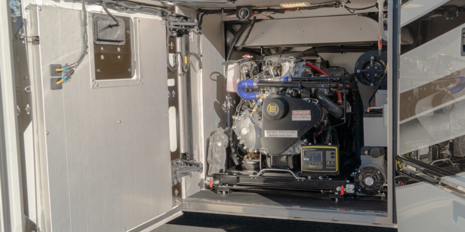 luxury-rv-marathon-coach-1401-063