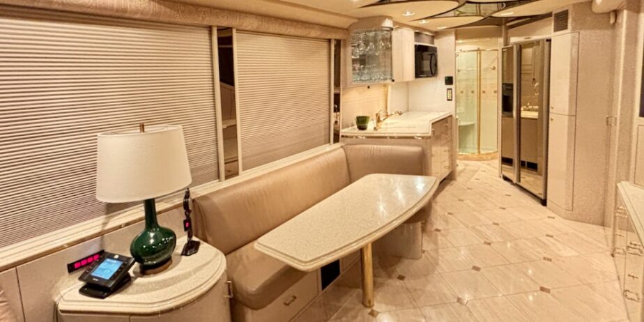 852606MrthXL-4-of-12