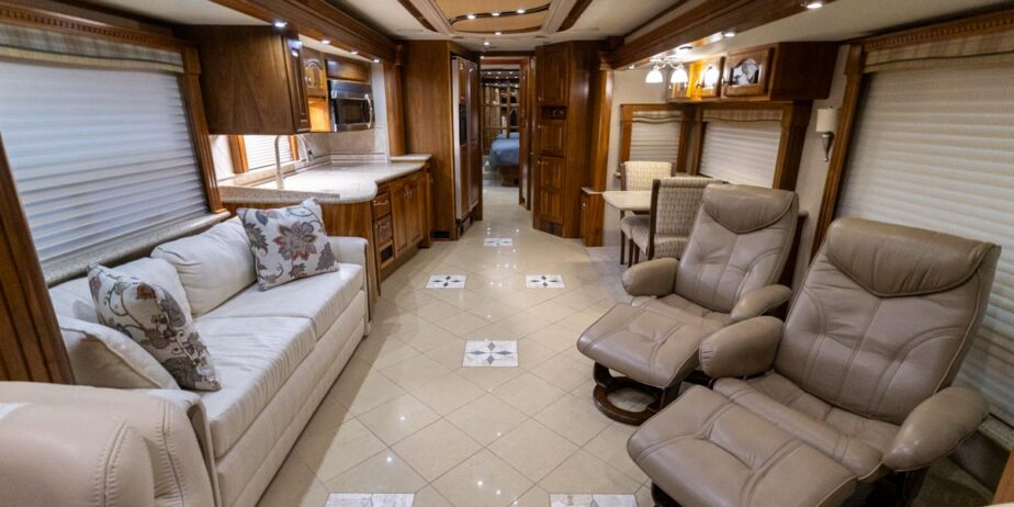 2768_Interior-02