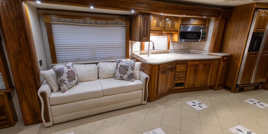 2768_Interior-05