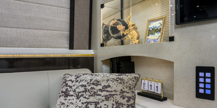 luxury-rv-marathon-coach-1379-25