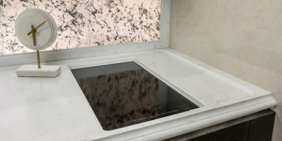 luxury-rv-marathon-coach-1379-29