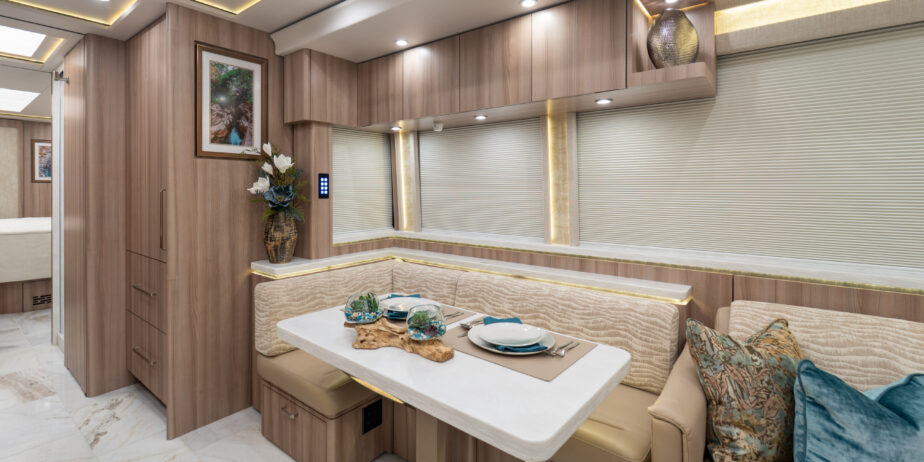 luxury-rv-marathon-coach-1421-6