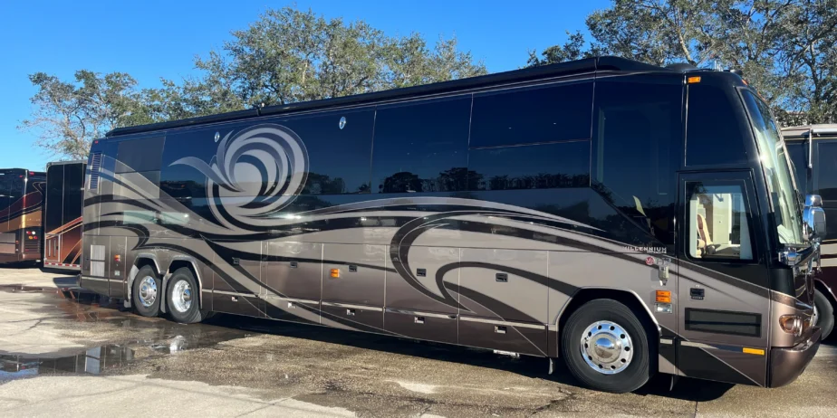 1775050906878-luk54lb9vq