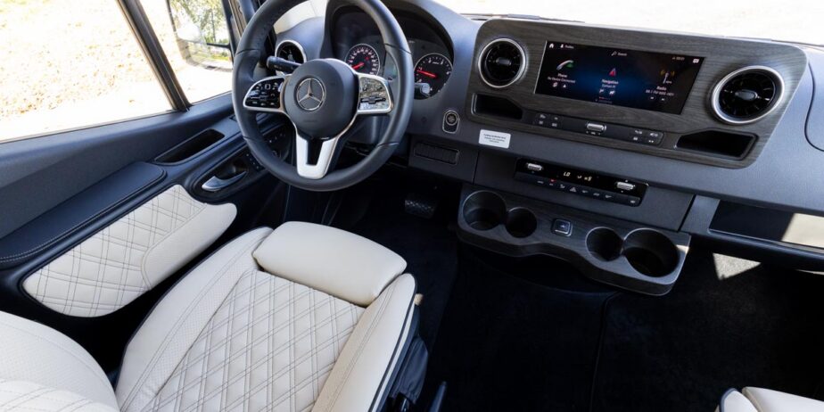 2479_Interior-01