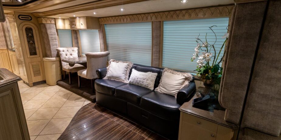 2485_Interior-03