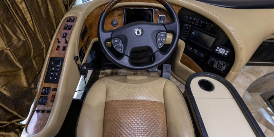2715_Interior-01