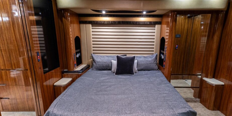 2715_Interior-13